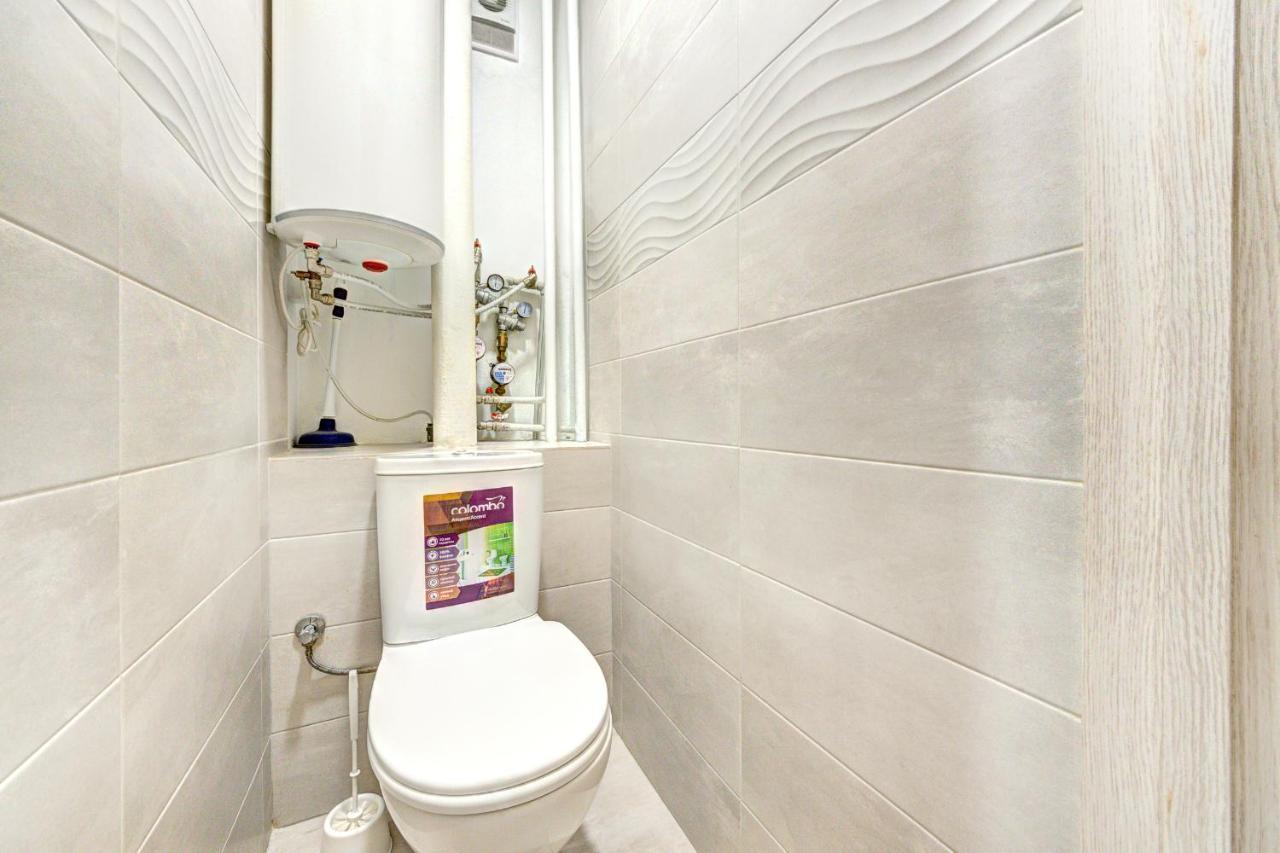Apartments Near Ocean Plaza Druzhby Narodov Boulevard 8A เคียฟ ภายนอก รูปภาพ